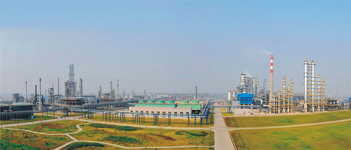 24江苏新海石化有限公司120万吨年重油质装置防腐保温工程.jpg