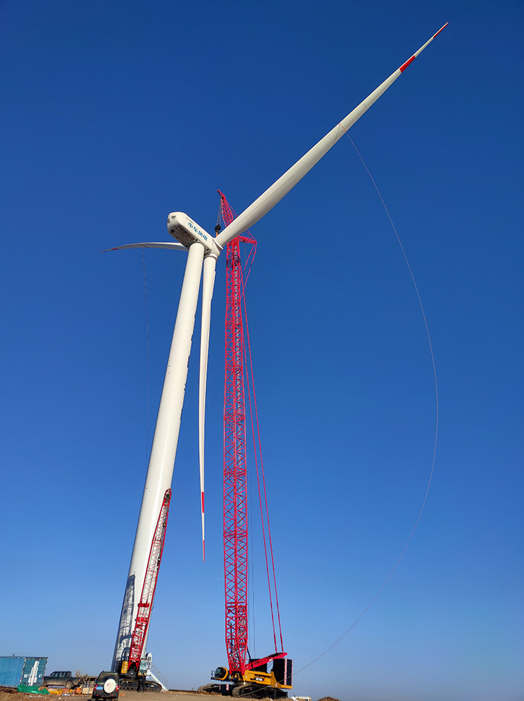 华能天镇天台山98MW风电项目风电机组吊装工程